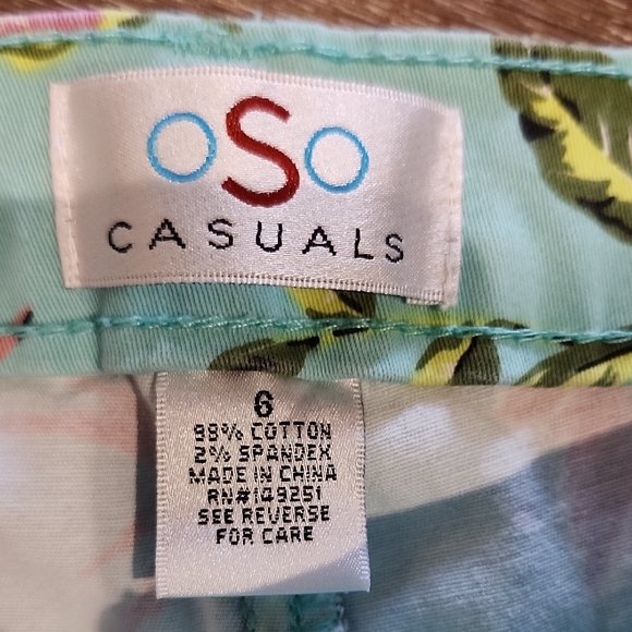 EUC OSO Tripical Floral Print Turquoise Pink Cropped Capri Jeans Resort Floral 6 - Picture 2 of 9